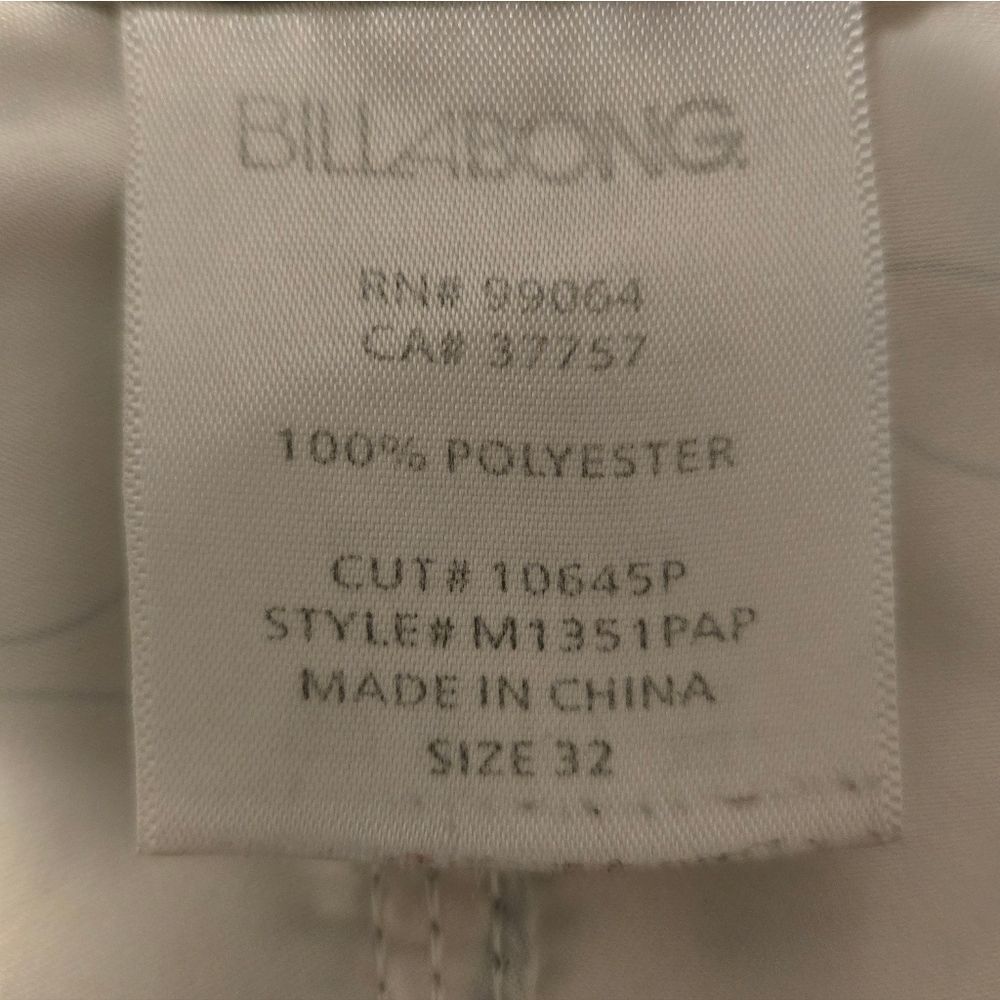 Billabong Men's Blue Wave Xmas Theme Yellow Swim Shorts - Picture 2 of 5